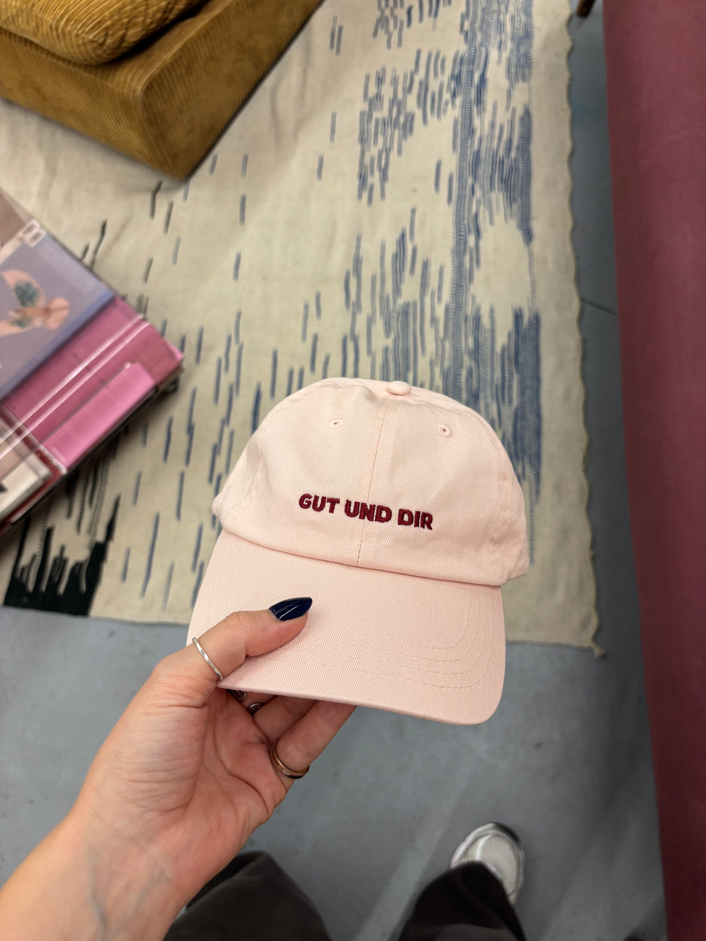 Gut und Dir Cap